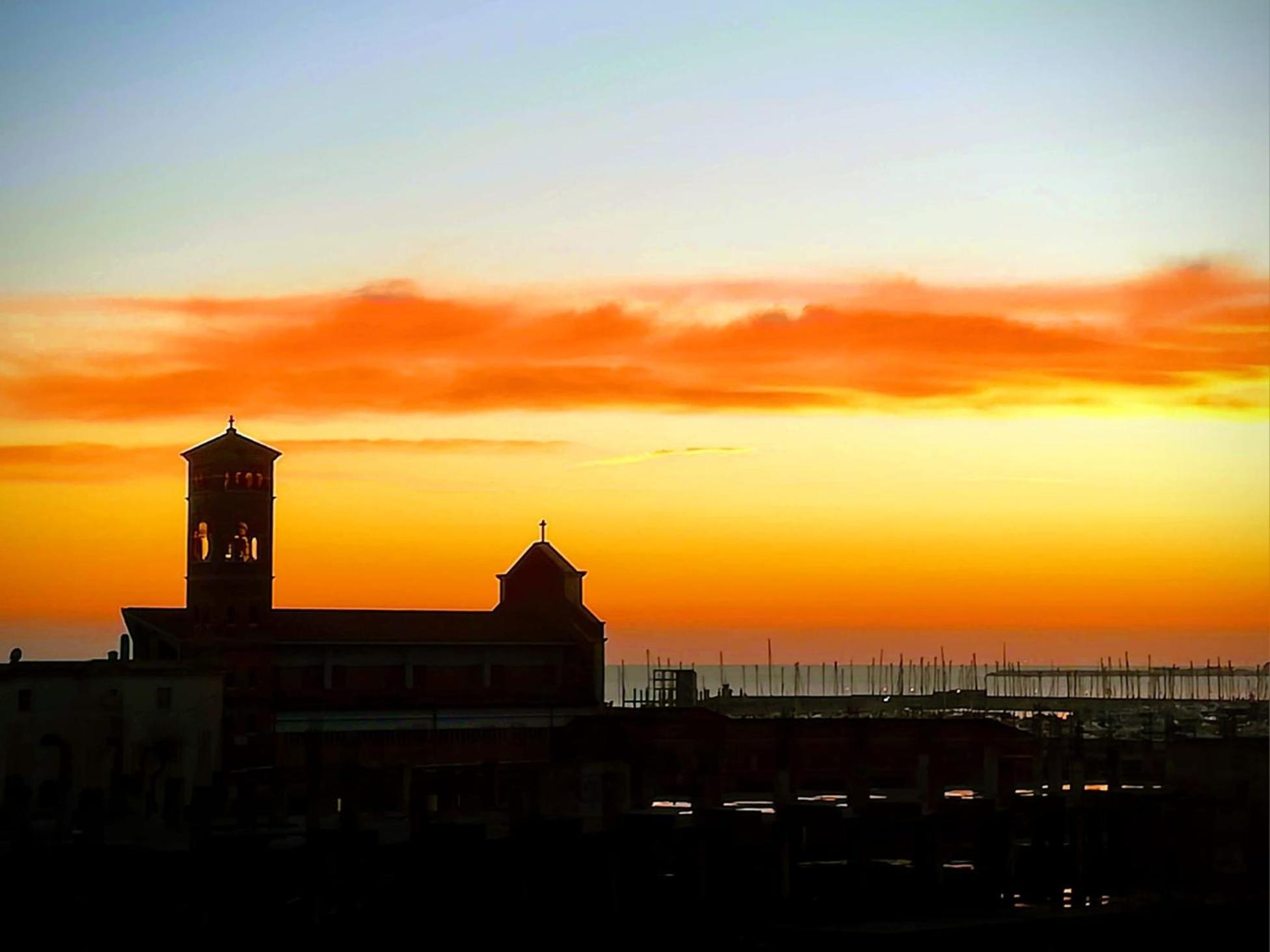 A Casa Di Vale Bed & Breakfast Nettuno Exterior photo